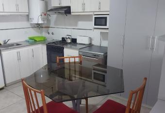 Departamento Zona Playa Necochea allows 18 year olds to book a room