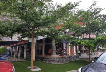 RUKs Estate Villa Homestay, Somwarpet,coorg.6 pax+ has Balcony rooms