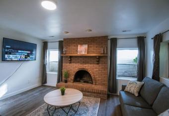 Amazing Central Provo Apartment Has Washer and Dryer allows 18 year olds to book a room