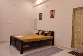 SKS Residency has Balcony rooms