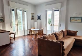 Residenza Ai Calderari allows 18 year olds to book a room