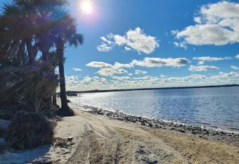 Your Beach Home Away From Home has Balcony rooms