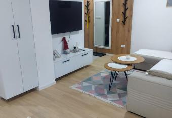 Pineta Apartman Bjelasnica allows 18 year olds to book a room