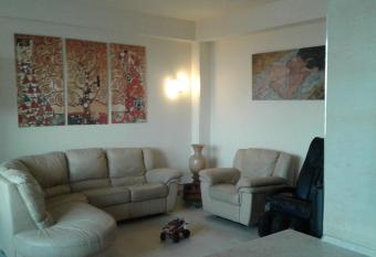 Vista dal 25esimo piano -Trilocale nel grattacielo has Balcony rooms