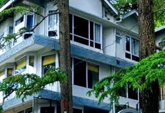 Hotel Rahat allows 18 year olds to book a room