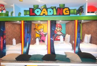 GAME-CDG Aeroport10mn/4voyageurs has Balcony rooms