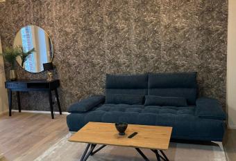 Appartement Jungle centre confort et spacieux netflix wifi gratuit has Balcony rooms