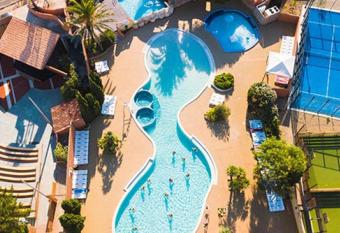 Mobilhome NEUF Mar estang Acc  s Plage allows 18 year olds to book a room