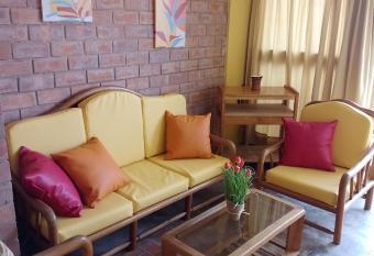 Arica Surf & Beach House has Balcony rooms