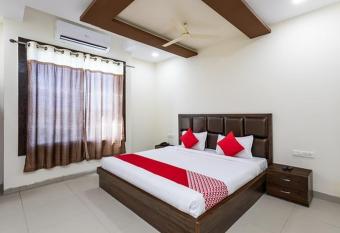 Hotel sagarpalace has Balcony rooms