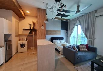 Sandy Suite by SM Hub has Balcony rooms