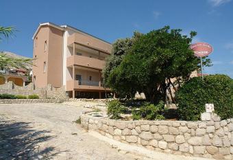 Pansion Jurko has Balcony rooms