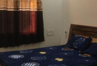 Shree Sadguru Krupa Home stay has Balcony rooms