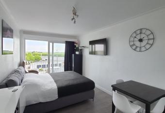 Studio Julian allows 18 year olds to book a room