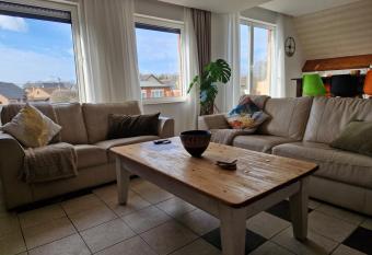 Nimary Logies has Balcony rooms