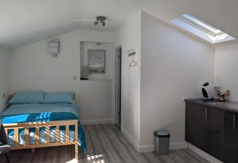 Seaside guest house a stone s throw from the beach allows 18 year olds to book a room