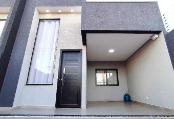 Casa Moderna com OFURO pr  ximo as Cataratas e Argentina has Balcony rooms