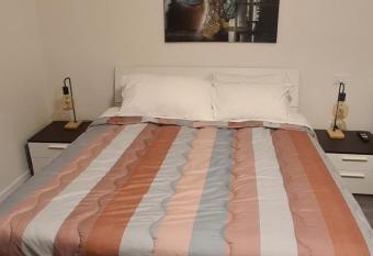 Affittacamere cosulich allows 18 year olds to book a room