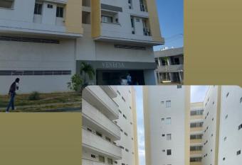 lindo apartamento en el norte de Monter  a has Balcony rooms