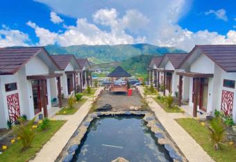 Madinna Villa Dieng has Balcony rooms