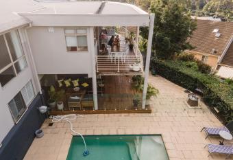 haven 5 has Balcony rooms