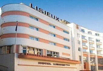 HOTEL DE LISIEUX has Balcony rooms