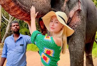 Freedom Safari Cottage has Balcony rooms