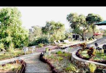 Hangout villa has Balcony rooms