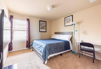 Home New Neighborhood allows 18 year olds to book a room