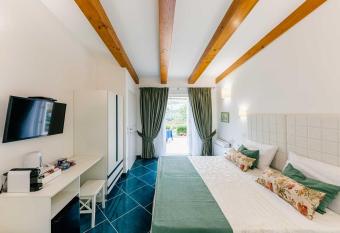 La Margherita Fiorita has Balcony rooms