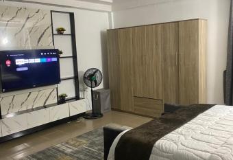 Wuye 3 bedroom allows 18 year olds to book a room
