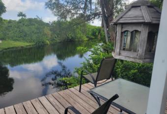 3 Great room for rent, Individual entrance, Share bathroom, beautiful lake, in manufactured home 5 min from Hard Rock Hotel Casino has Balcony rooms