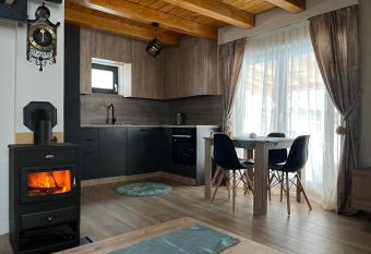 Villa Ema has Balcony rooms