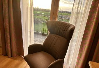 Laupus-Hof has Balcony rooms