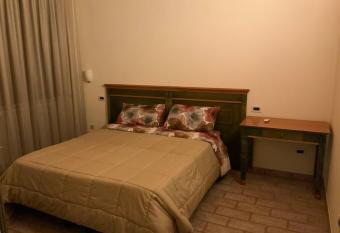 B&B ConcaVerde has rooms with a private hot tub