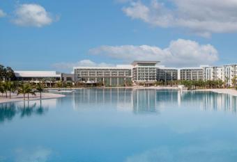 Conrad Orlando has Balcony rooms