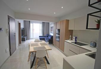 Brand New Stylish Apartment In Gzira has Balcony rooms