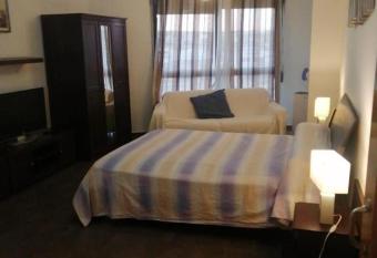 Apartamento Reina has Balcony rooms