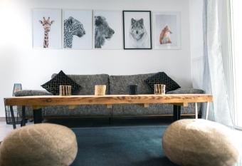 La Source Positive has Balcony rooms