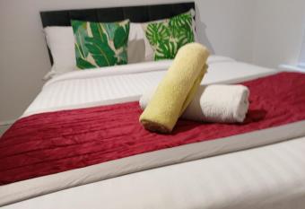 Dayrooms allows 18 year olds to book a room