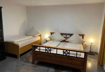 Gasthof Legend has Balcony rooms