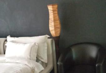 Furnished Apartments has Balcony rooms