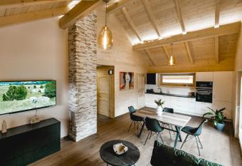 Chalet 49 Nesselgraben - Niki- OG - Jochen UG has Balcony rooms