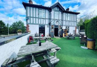 The Beulah Apartments has Balcony rooms