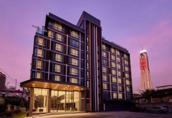 Pure Eleven Hotel Bangkok has Balcony rooms