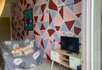 STRAWBERRY MILKSHAKE STAY has Balcony rooms