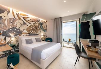 Naxos Marina Bay allows 18 year olds to book a room