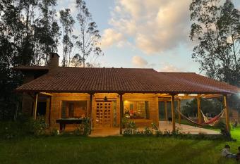 Casa de campo r  stica en Cuenca has Balcony rooms