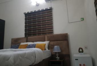 Gorgeous 1 bedroom apartment Enugu has Smoking/Balcony rooms