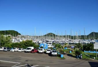 Omarina allows 18 year olds to book a room